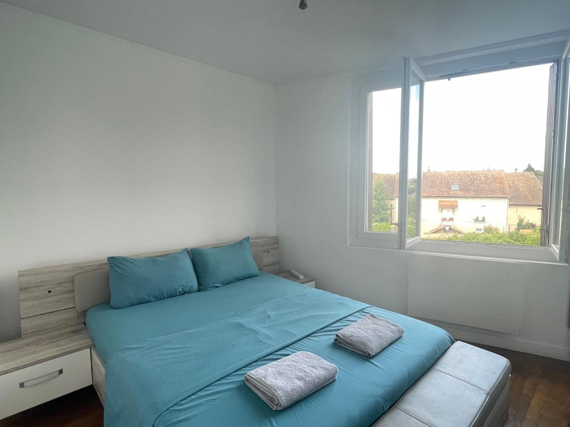 Grand T2 Renove - Bord Du Canal - Commerces A Pied Moret-sur-Loing Exterior foto